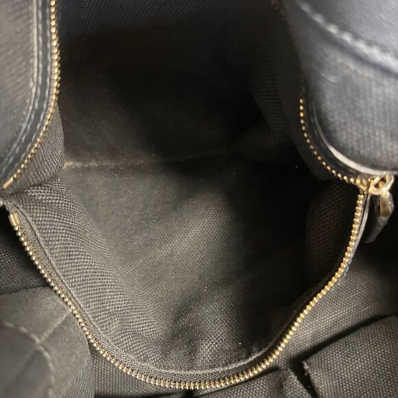 Gucci Black Patent Leather Interlocking G Soho Chain Tote Bag - Preowned - Picture 13 of 15